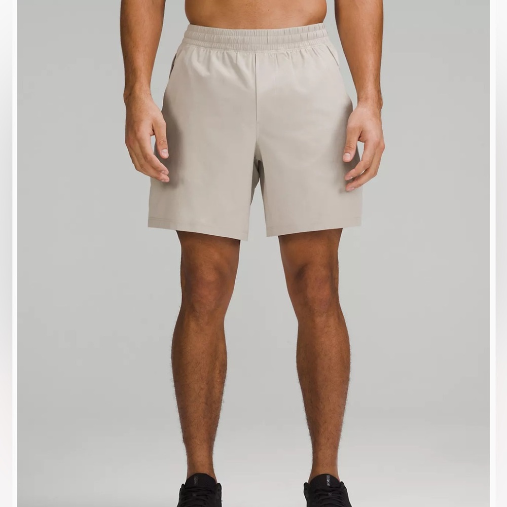 *SOLD* NWT Lululemon Pace Breaker Lined Shorts 7” Gym Athleisure Activewear